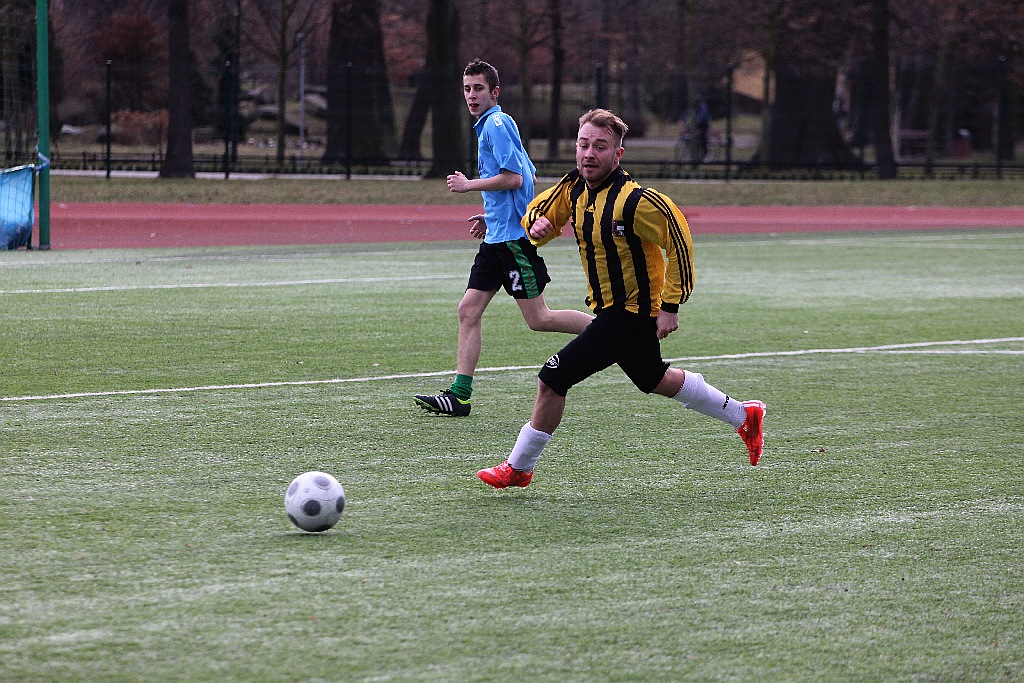 Sparing:  Iskra Kochlice  pokonała  Mewę Kunice 5:2