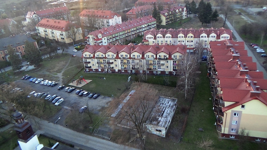 Zobacz niesamowite zdjęcia Legnicy z lotu paralotnią