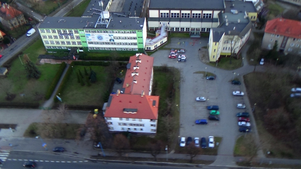 Zobacz niesamowite zdjęcia Legnicy z lotu paralotnią