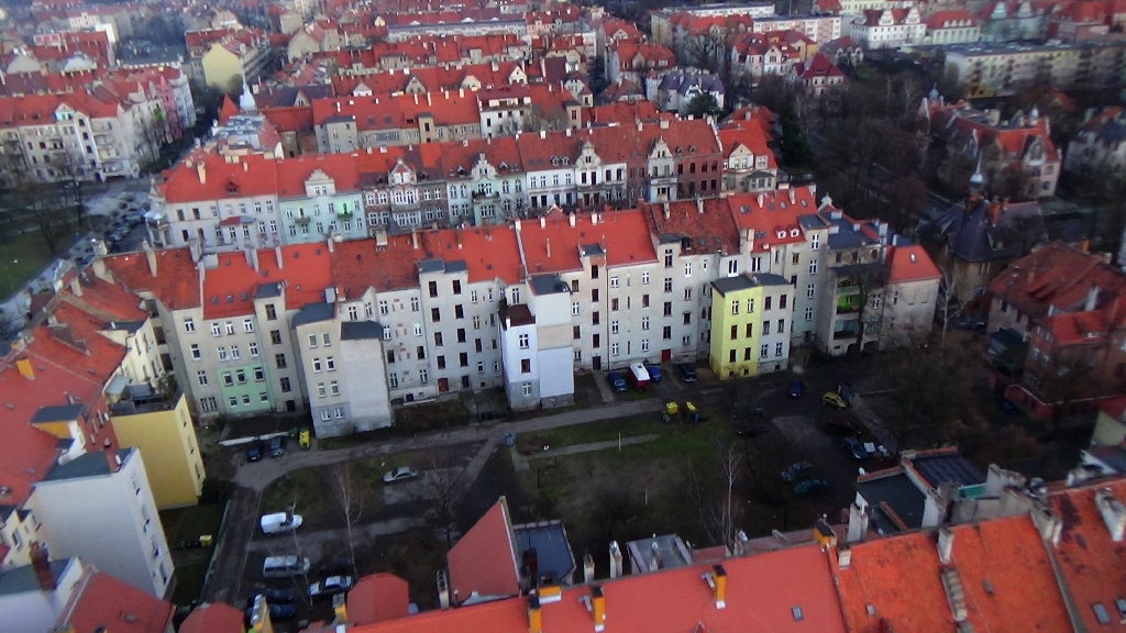 Zobacz niesamowite zdjęcia Legnicy z lotu paralotnią