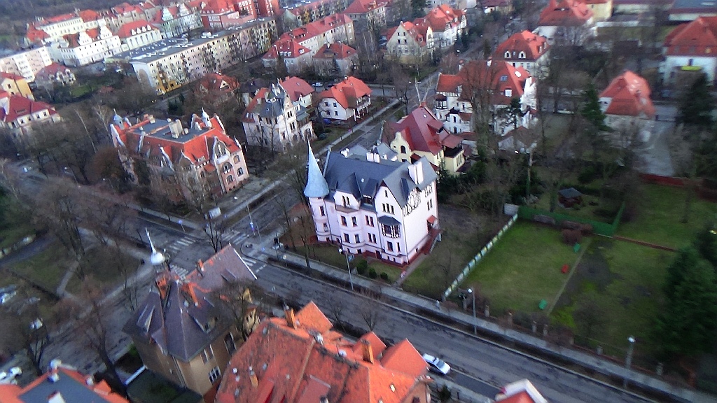 Zobacz niesamowite zdjęcia Legnicy z lotu paralotnią