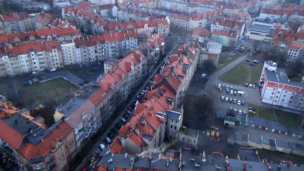 Zobacz niesamowite zdjęcia Legnicy z lotu paralotnią