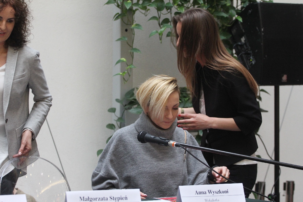 Anna Wyszkoni na otwarciu wystawy 