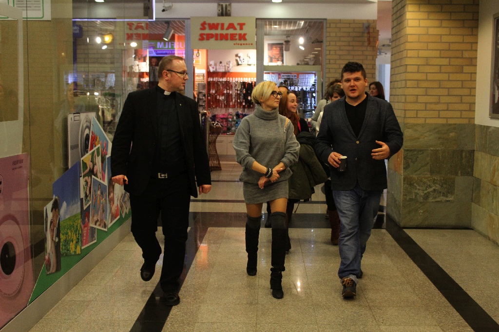 Anna Wyszkoni na otwarciu wystawy 
