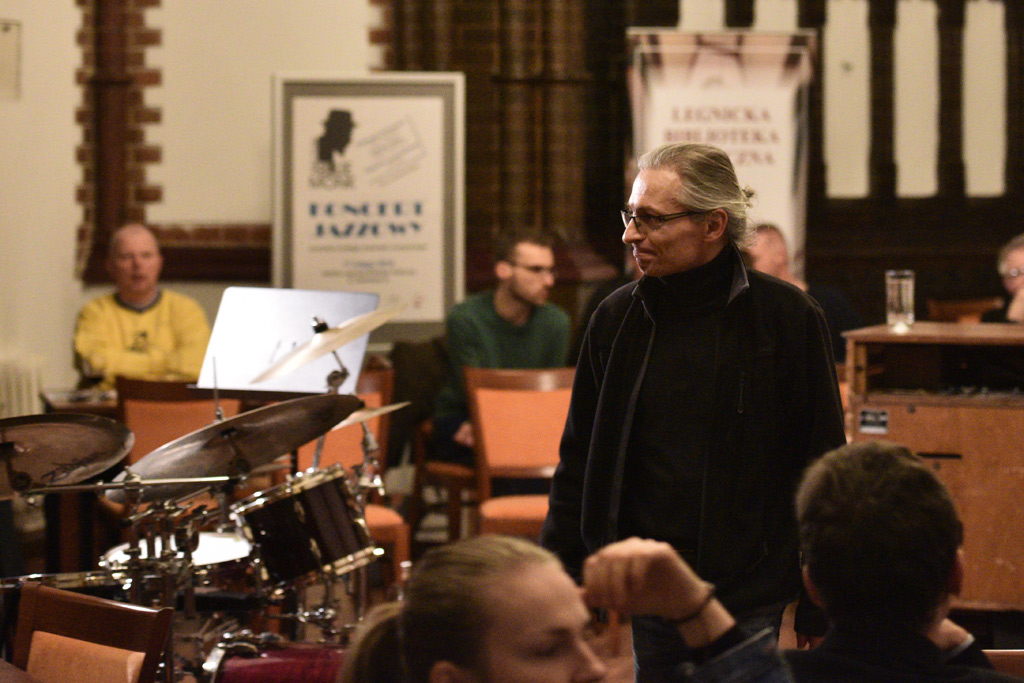 W Legnickiej Bibliotece Publicznej zagrali trzej jazzmani