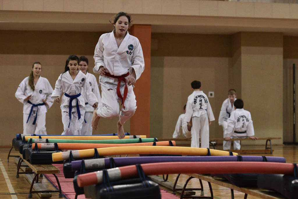 Taekwondocy LKT Legnica szlifują formę na nowy sezon