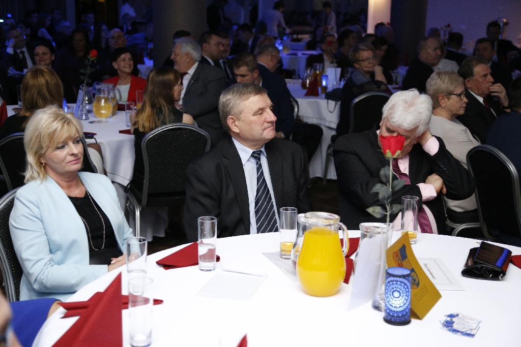 Legnicka Gala Sportu 2016 w hotelu Milenium - Część 2