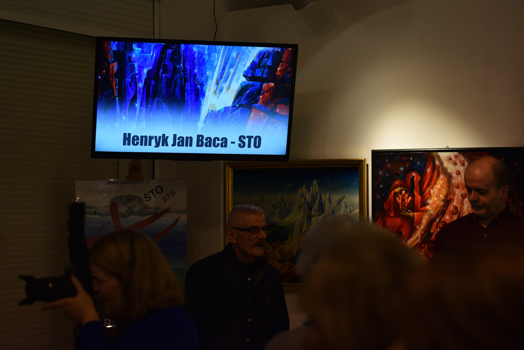 Kilkadziesiąt osób zjawiło się na  benefisie Henryka Bacy