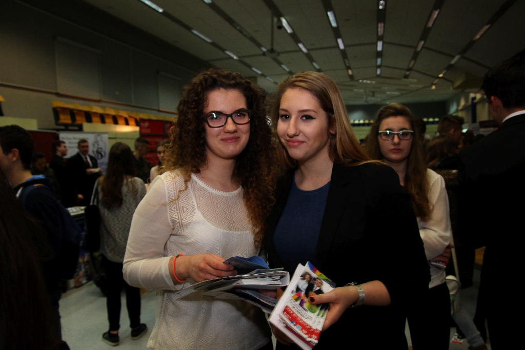 W Państwowej Wyższej Szkole Zawodowej trwają targi edukacyjne