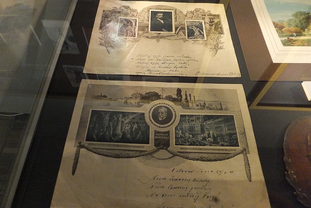 Wystawa o Henryku Sienkiewiczu i malarstwo wiejskie w muzeum
