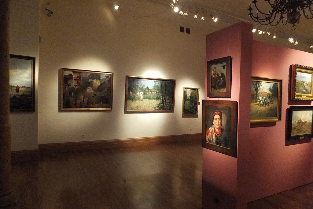 Wystawa o Henryku Sienkiewiczu i malarstwo wiejskie w muzeum