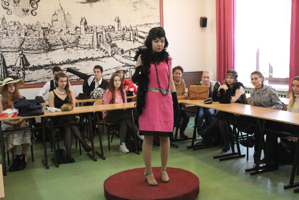W V LO odbył się konkurs na strój historyczny z lat 20 i 30