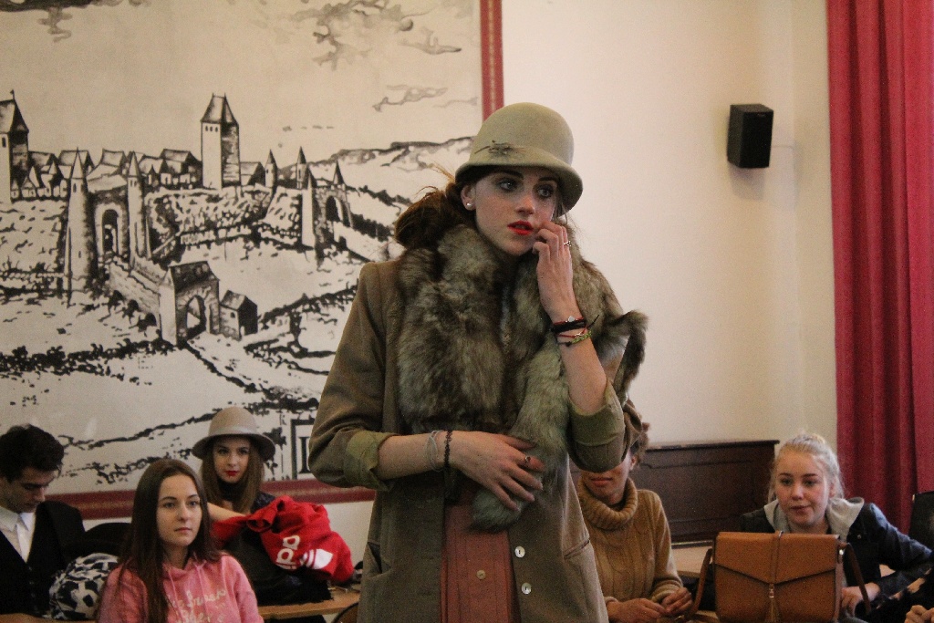 W V LO odbył się konkurs na strój historyczny z lat 20 i 30