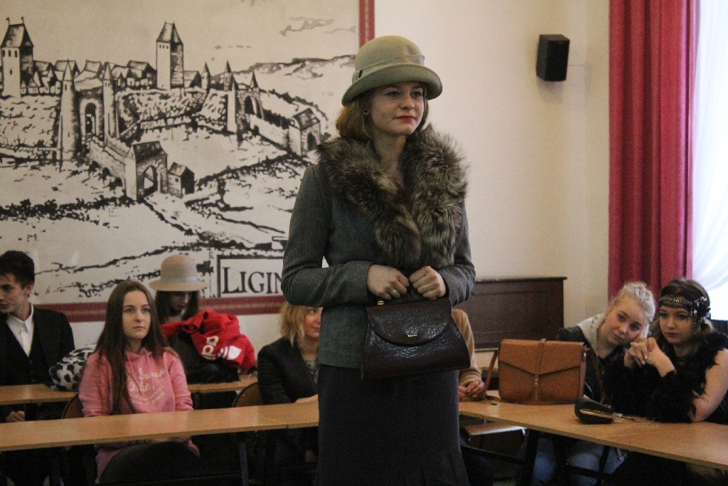W V LO odbył się konkurs na strój historyczny z lat 20 i 30