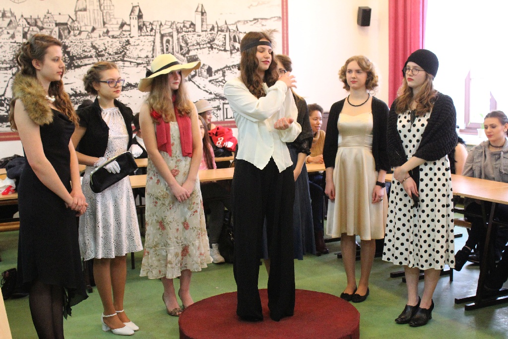 W V LO odbył się konkurs na strój historyczny z lat 20 i 30