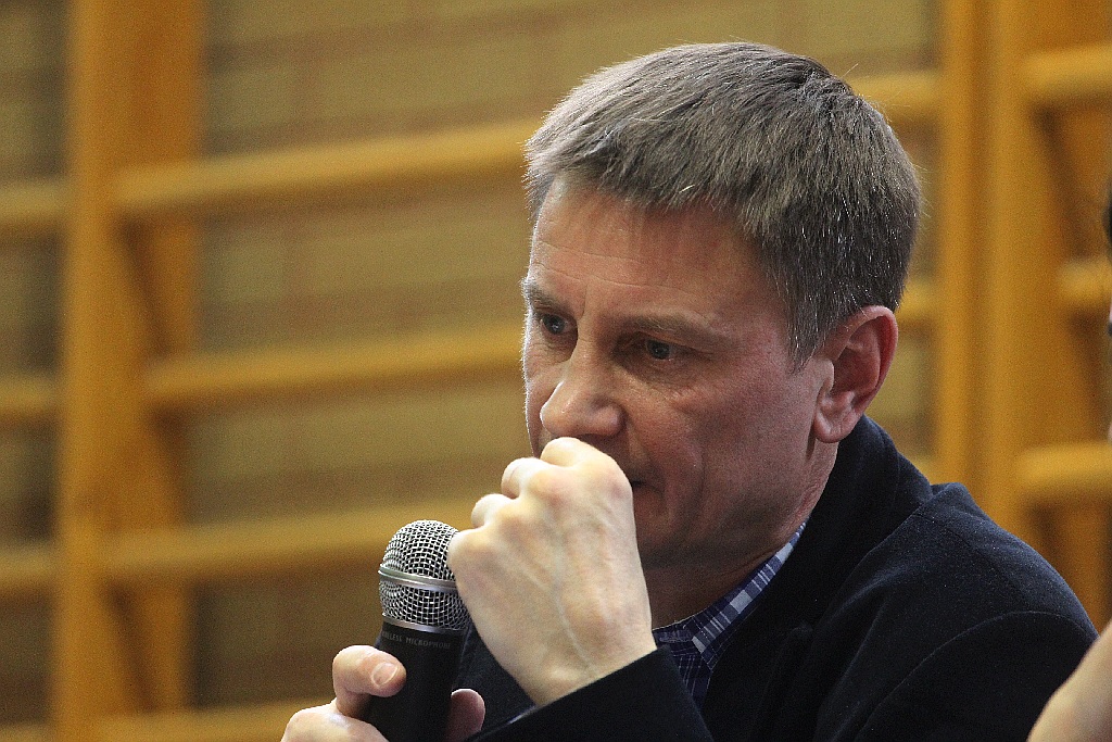 Już po raz drugi Igor Szarapow spotkał się z uczniami V Liceum