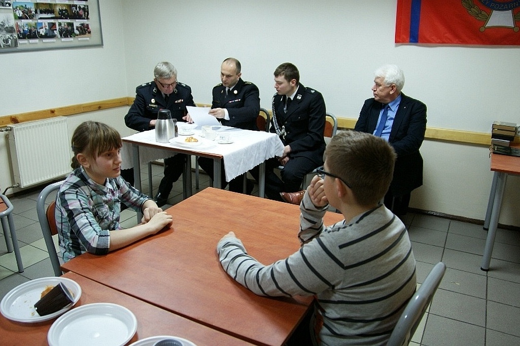 Uczniowie z Kunic rywalizowali w konkursie pożarniczym