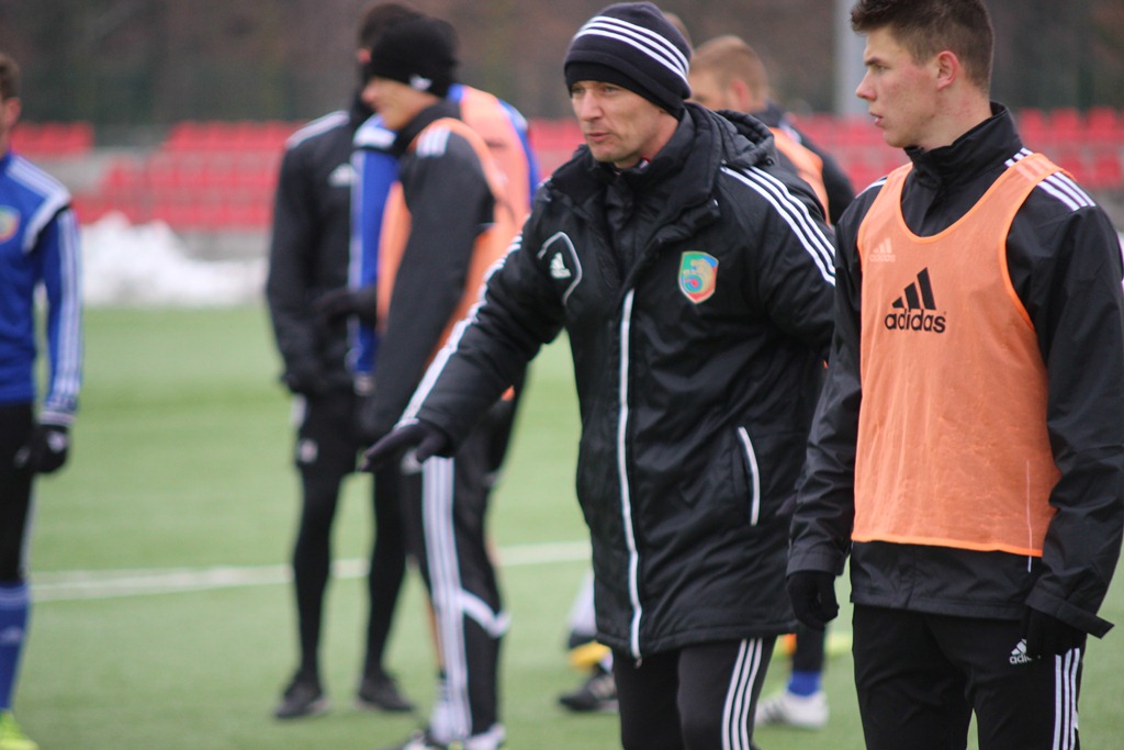 Piłkarze Miedzi Legnica trenują przed derbami w Głogowie