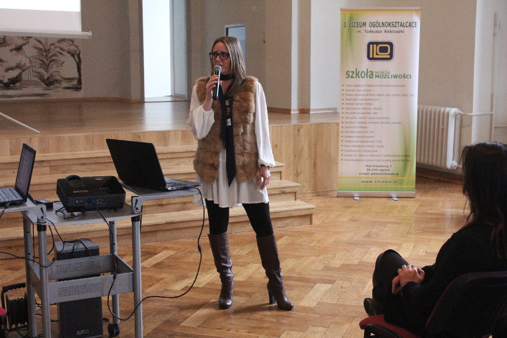 Beata Tadla spotkała się z uczniami legnickich liceów