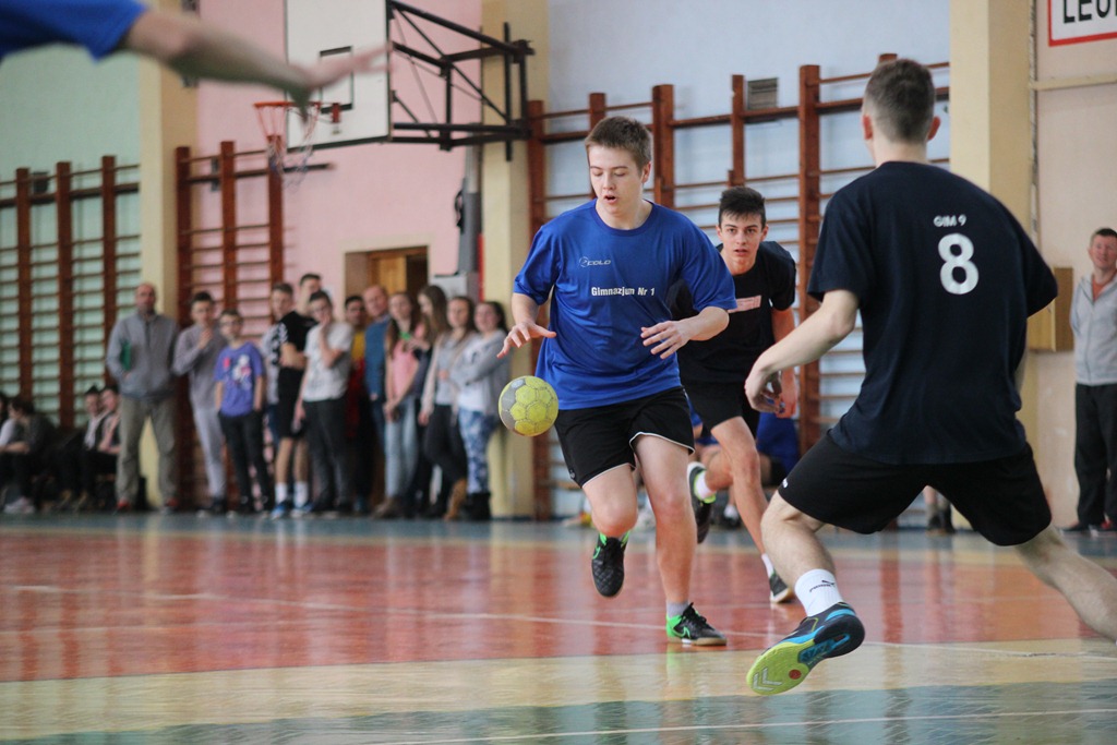 Gimnazjum nr 2 triumfuje w mistrzostwach Legnicy w ręczną