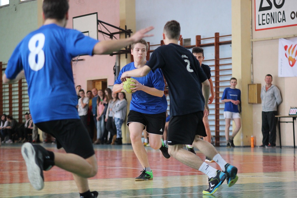 Gimnazjum nr 2 triumfuje w mistrzostwach Legnicy w ręczną