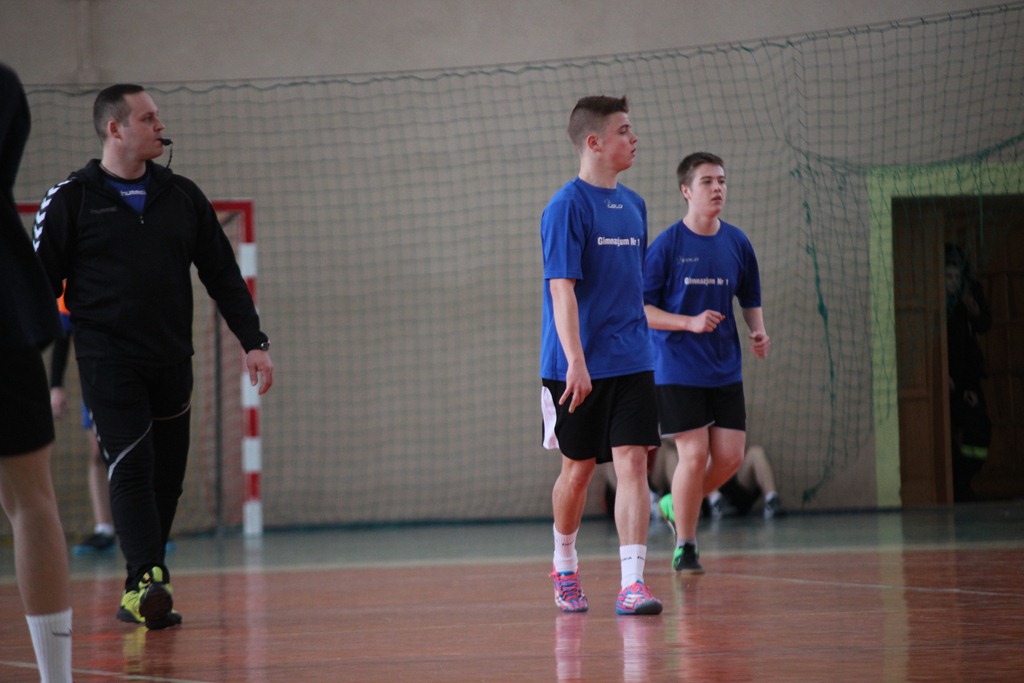 Gimnazjum nr 2 triumfuje w mistrzostwach Legnicy w ręczną