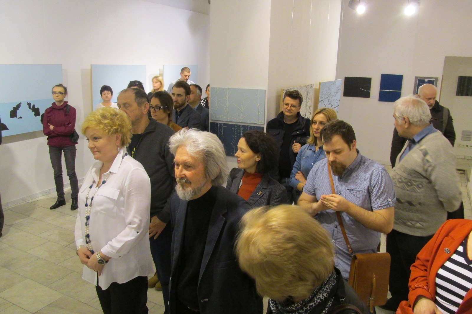 Światło i przestrzeń Roberta Motelskiego w Galerii Sztuki