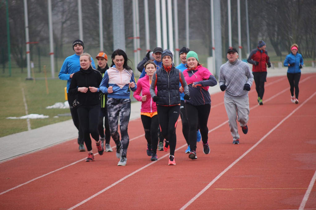 Pierwszy sobotni jogging w legnickim Parku Miejskim za nami