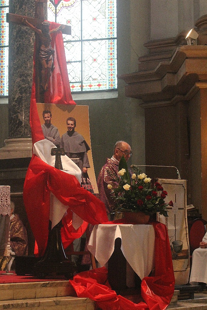 Relikwie ojców Zbigniewa i Michała w kościele świętego Jana