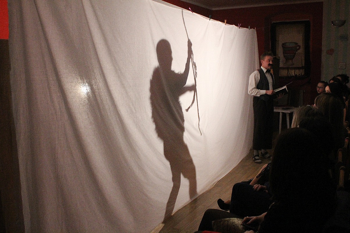 Mieszkanki Koskowic obejrzały męski występ z okazji Dnia Kobiet