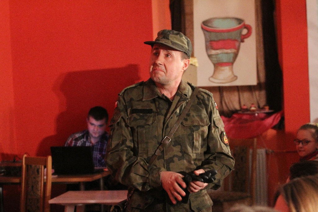 Mieszkanki Koskowic obejrzały męski występ z okazji Dnia Kobiet