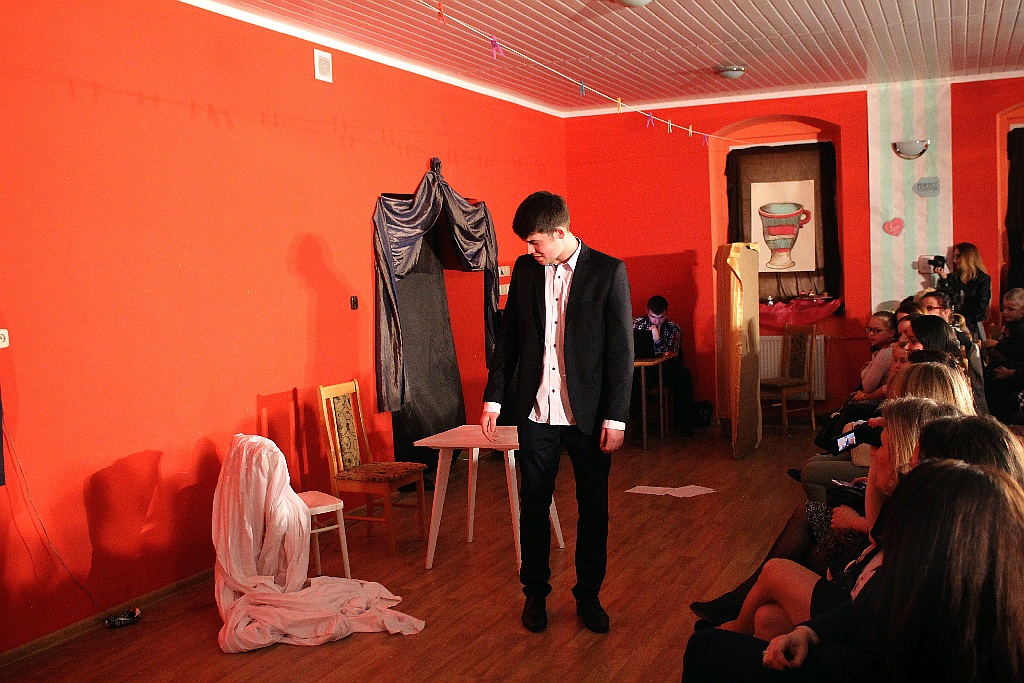 Mieszkanki Koskowic obejrzały męski występ z okazji Dnia Kobiet