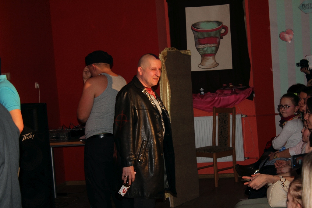 Mieszkanki Koskowic obejrzały męski występ z okazji Dnia Kobiet