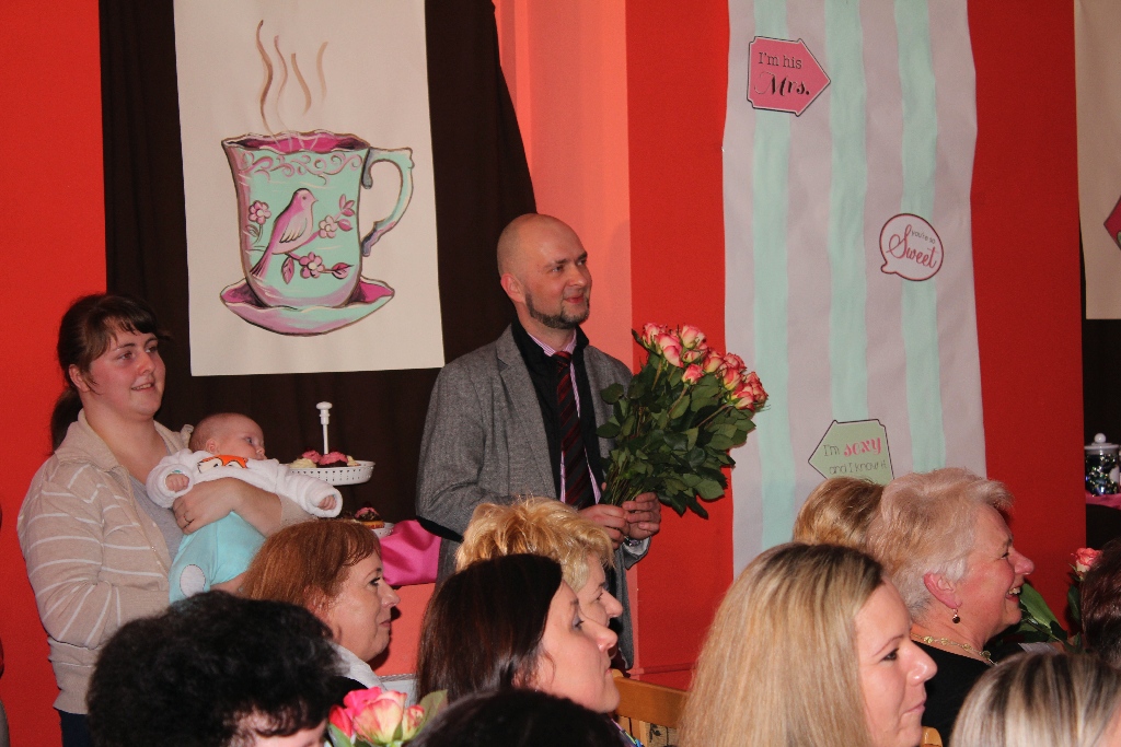 Mieszkanki Koskowic obejrzały męski występ z okazji Dnia Kobiet