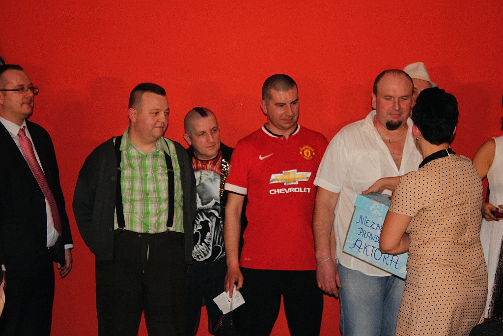 Mieszkanki Koskowic obejrzały męski występ z okazji Dnia Kobiet