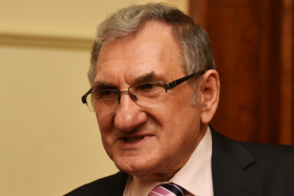 Policyjni emeryci zaprosili swoje panie na wspólne świętowanie