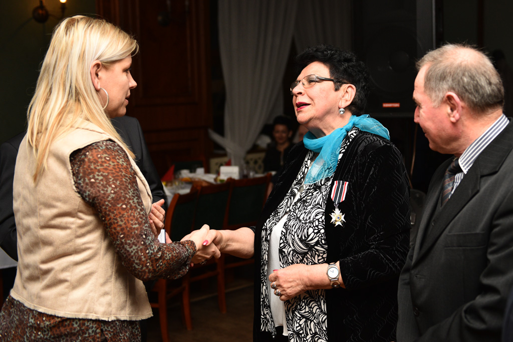 Policyjni emeryci zaprosili swoje panie na wspólne świętowanie