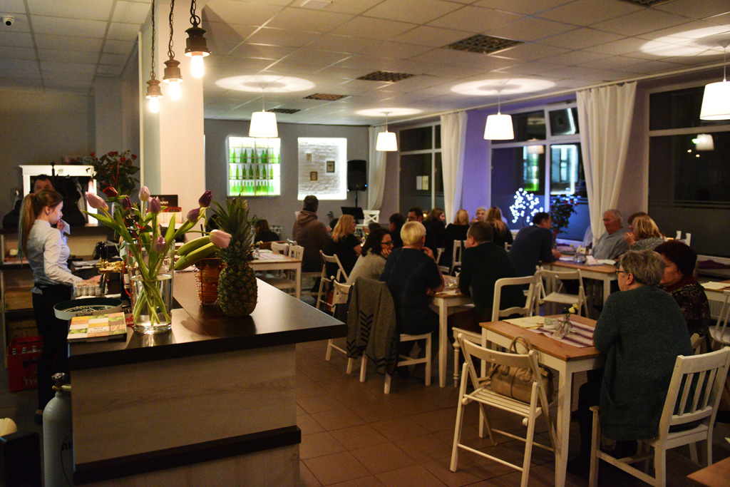 Nikola Warda wystąpiła z koncertem w Rest Cafe Vincero