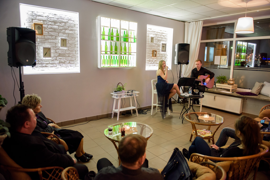 Nikola Warda wystąpiła z koncertem w Rest Cafe Vincero