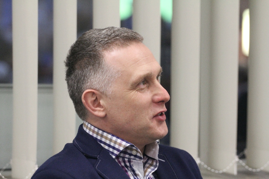 Tłum legniczanek spotkał się w Letii z Robertem Moskwą