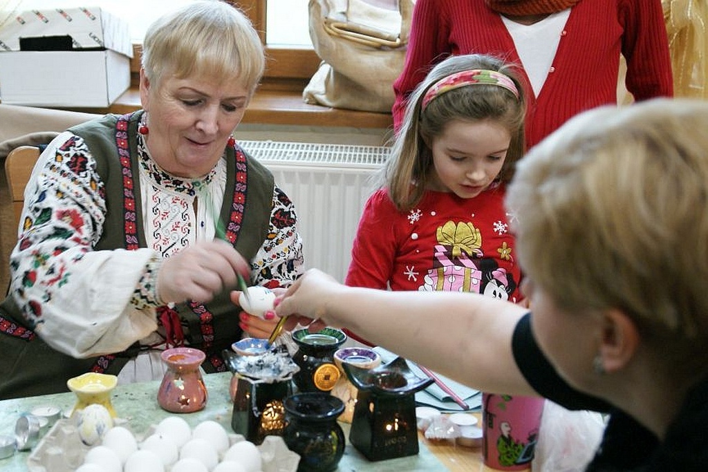 Wielkanocne malowanie jajek odbyło się w Jaśkowicach Legnickich