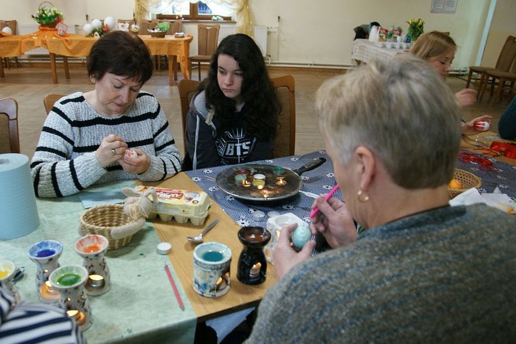 Wielkanocne malowanie jajek odbyło się w Jaśkowicach Legnickich