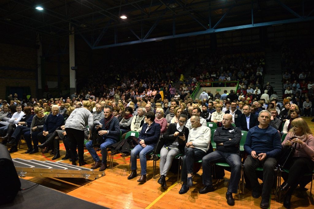 Ponad 1300 gości zjawiło się na urodzinowym występie Neo - Nówki
