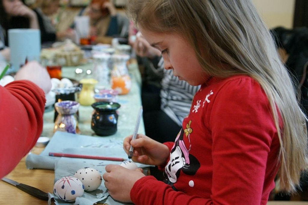 Wielkanocne malowanie jajek odbyło się w Jaśkowicach Legnickich