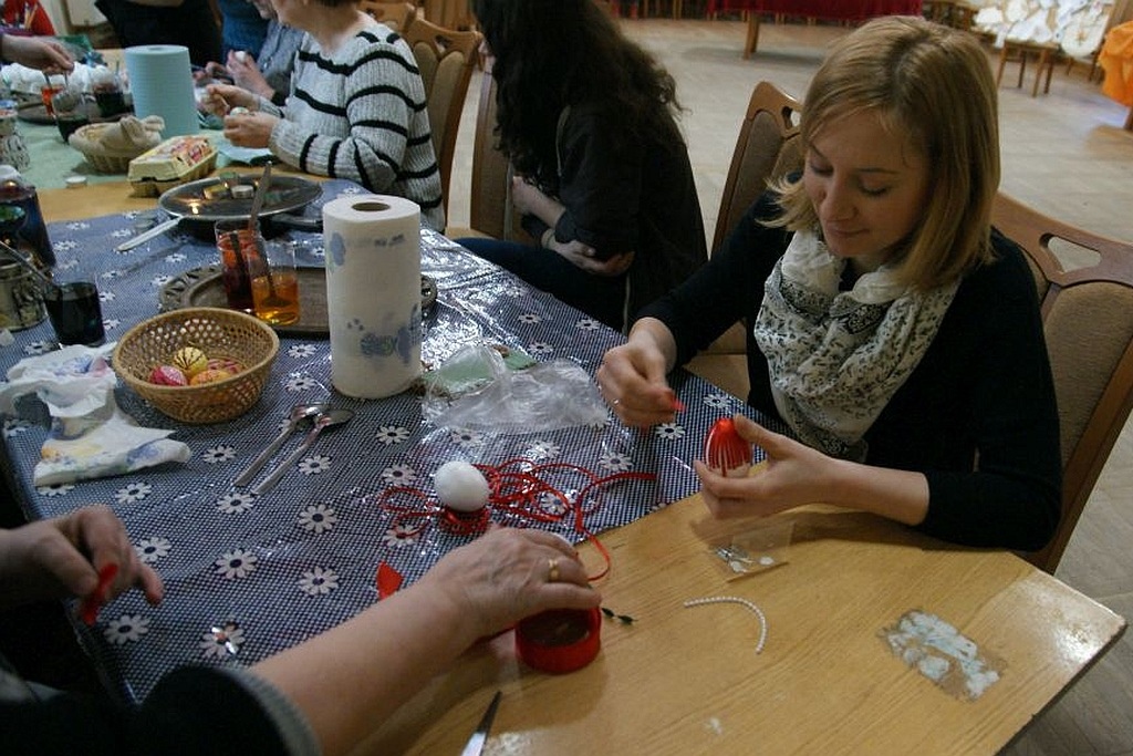 Wielkanocne malowanie jajek odbyło się w Jaśkowicach Legnickich