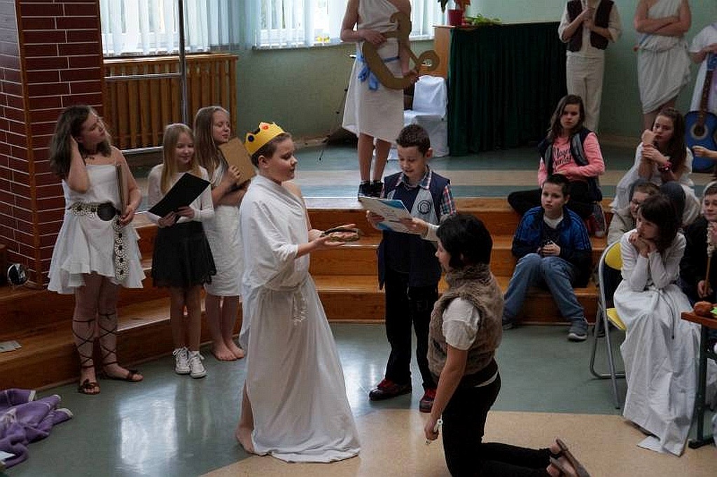 W „dwudziestce” odbył się Szkolny Konkurs Mitologiczny