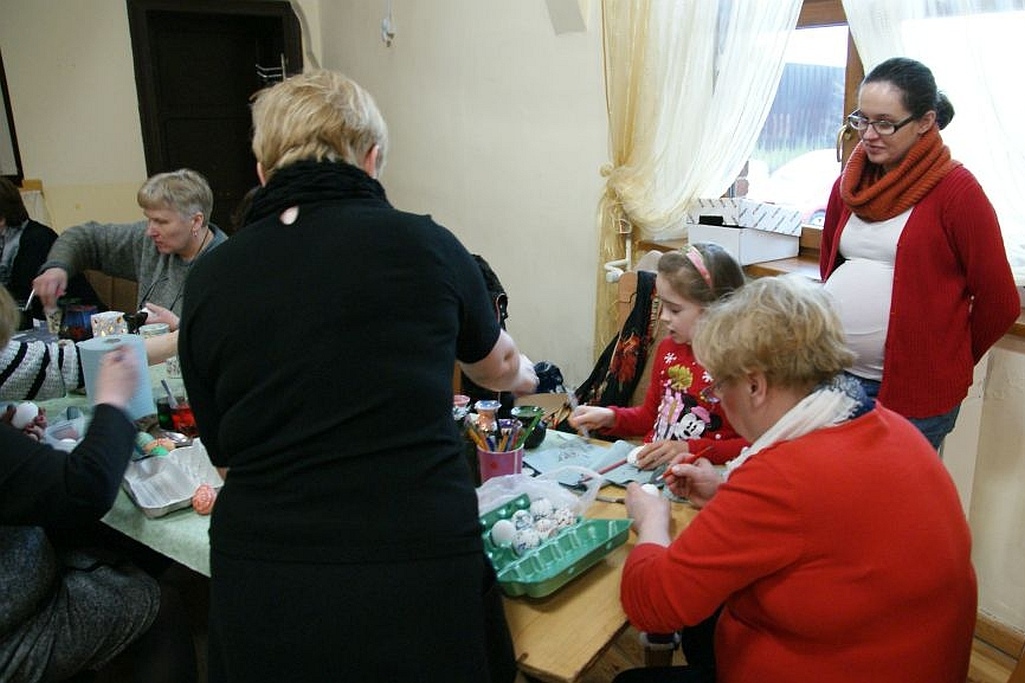 Wielkanocne malowanie jajek odbyło się w Jaśkowicach Legnickich