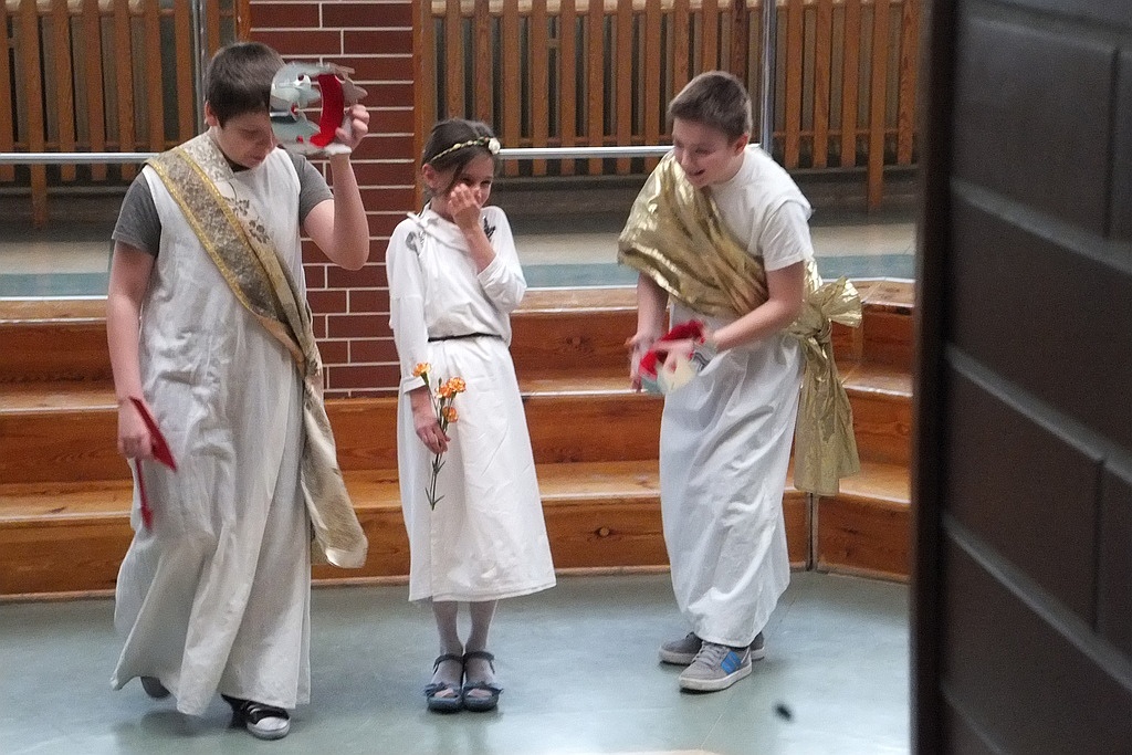 W „dwudziestce” odbył się Szkolny Konkurs Mitologiczny