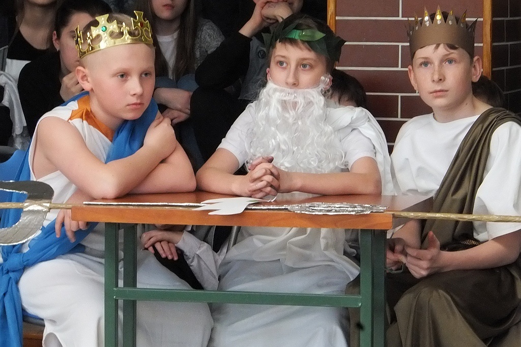W „dwudziestce” odbył się Szkolny Konkurs Mitologiczny