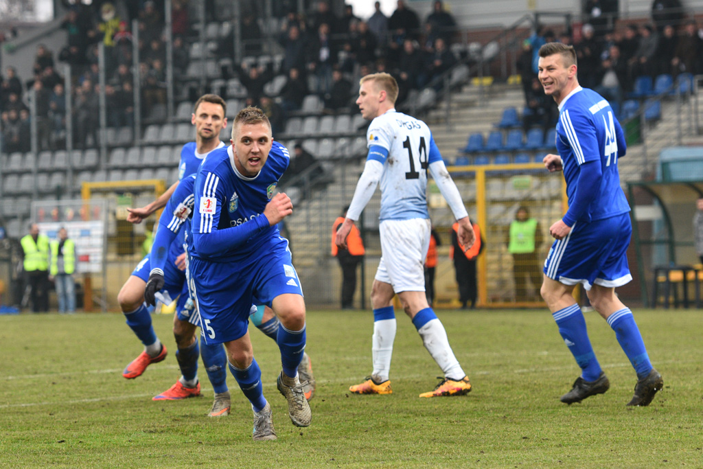 Gol Artjunina to za mało. Miedź na remis z Zawiszą